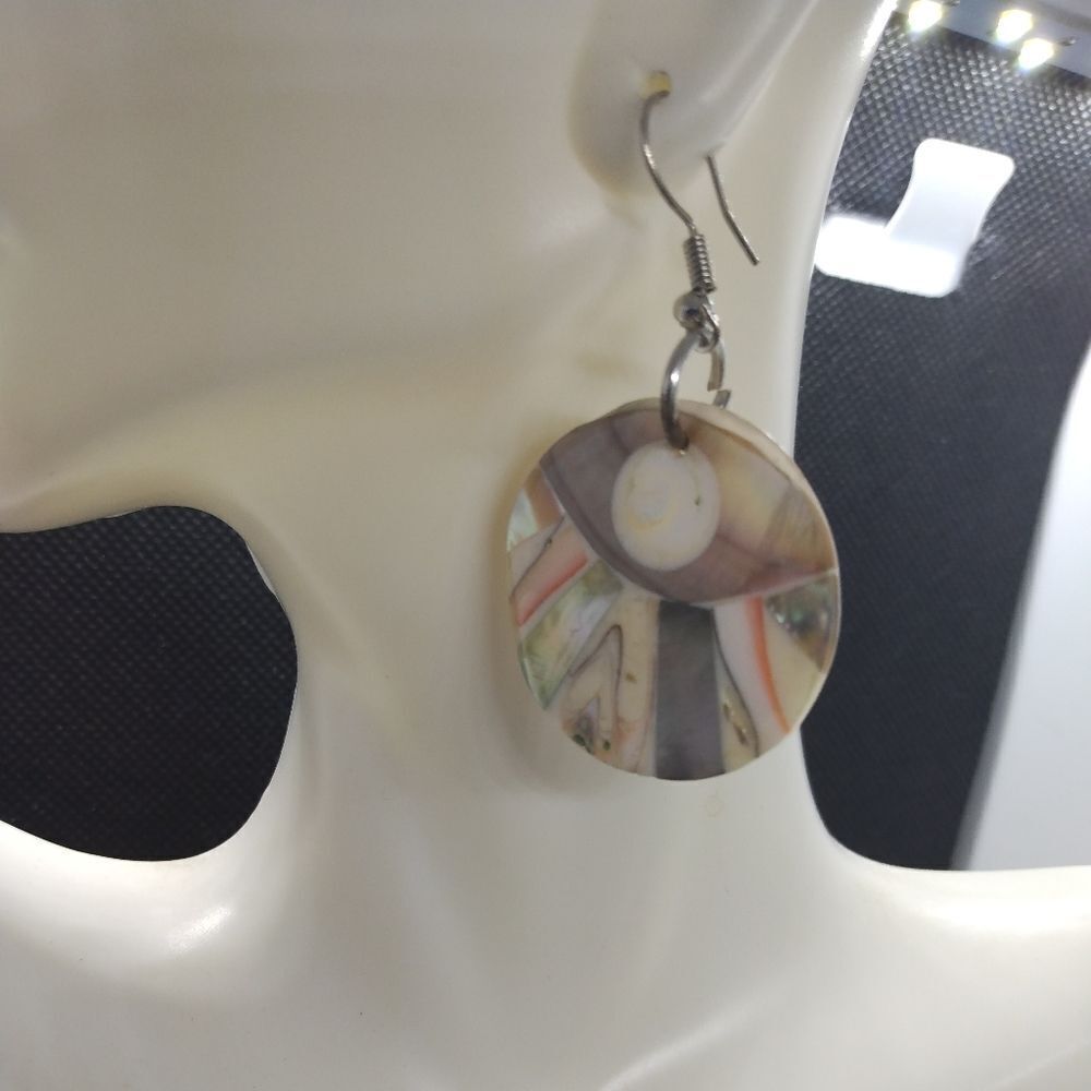 1990s smooth mother of pearl shell earrings